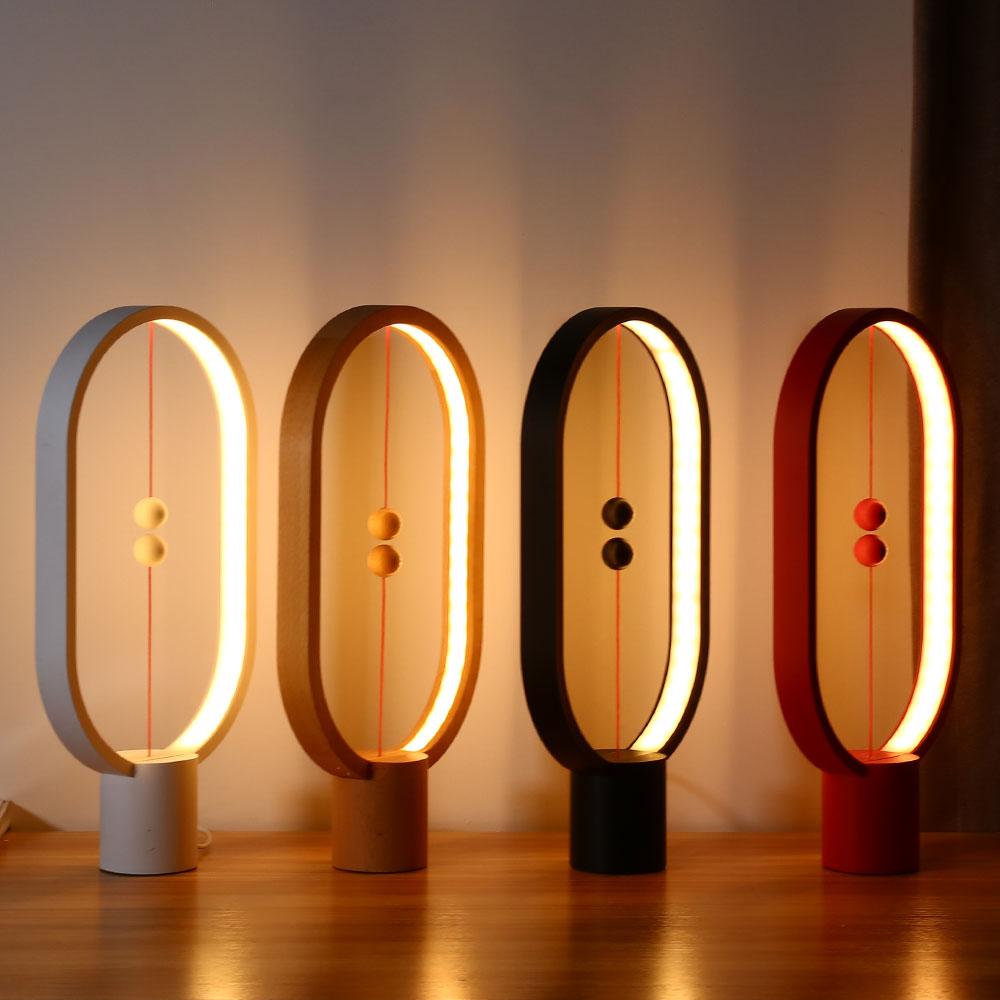 Magnetic Heng Balance Lamp